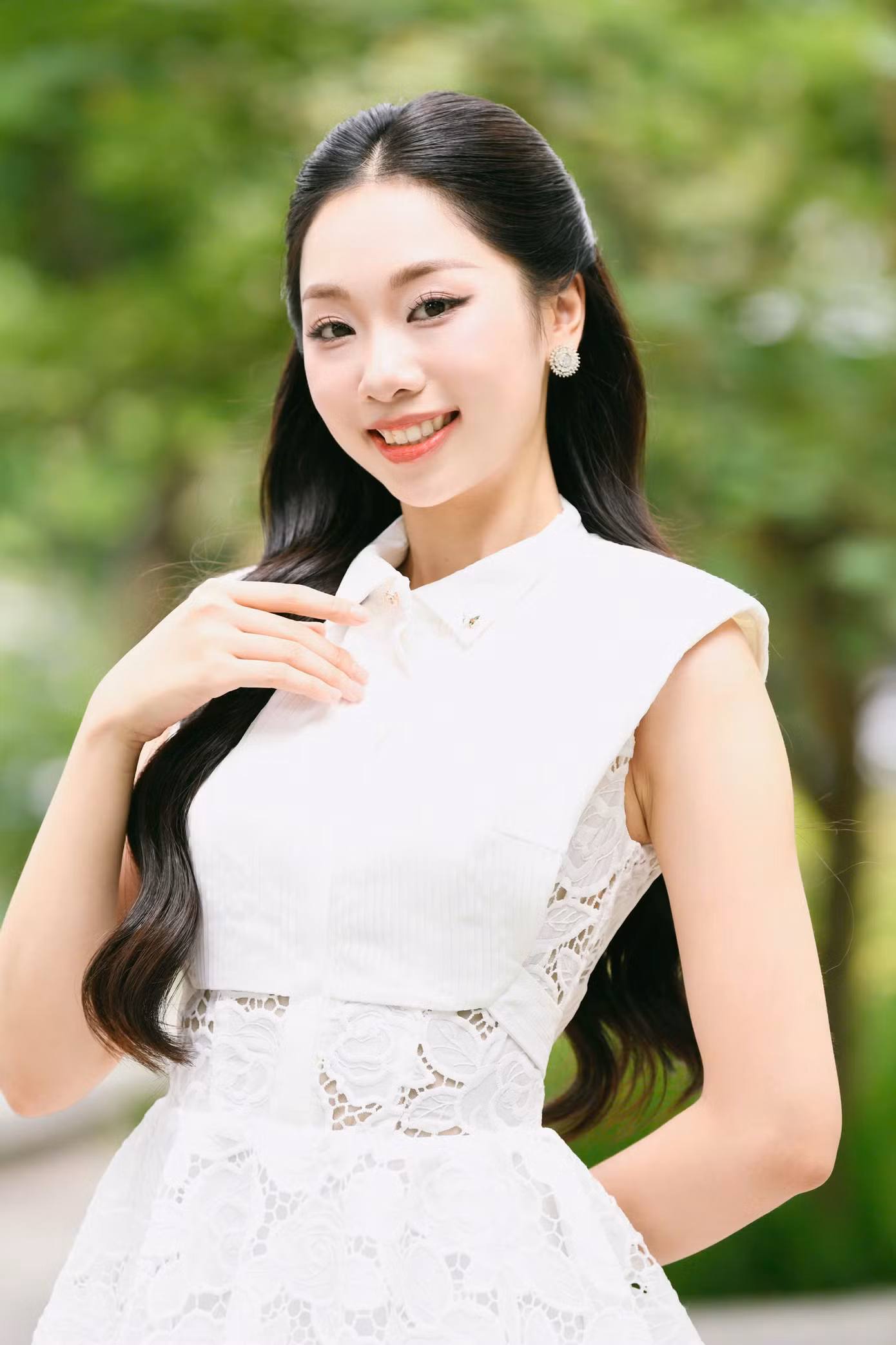 Với Thùy Dương tri thức là vô tận. Cô khẳng định khi có đam mê, nhiệt huyết, tinh thần học hỏi cầu tiến thì học ở đâu, bằng hình thức nào, học ở độ tuổi nào đều đáng trân trọng. Mới đây, cô cũng tốt nghiệp loại xuất sắc tại Đại học Kinh tế quốc dân.