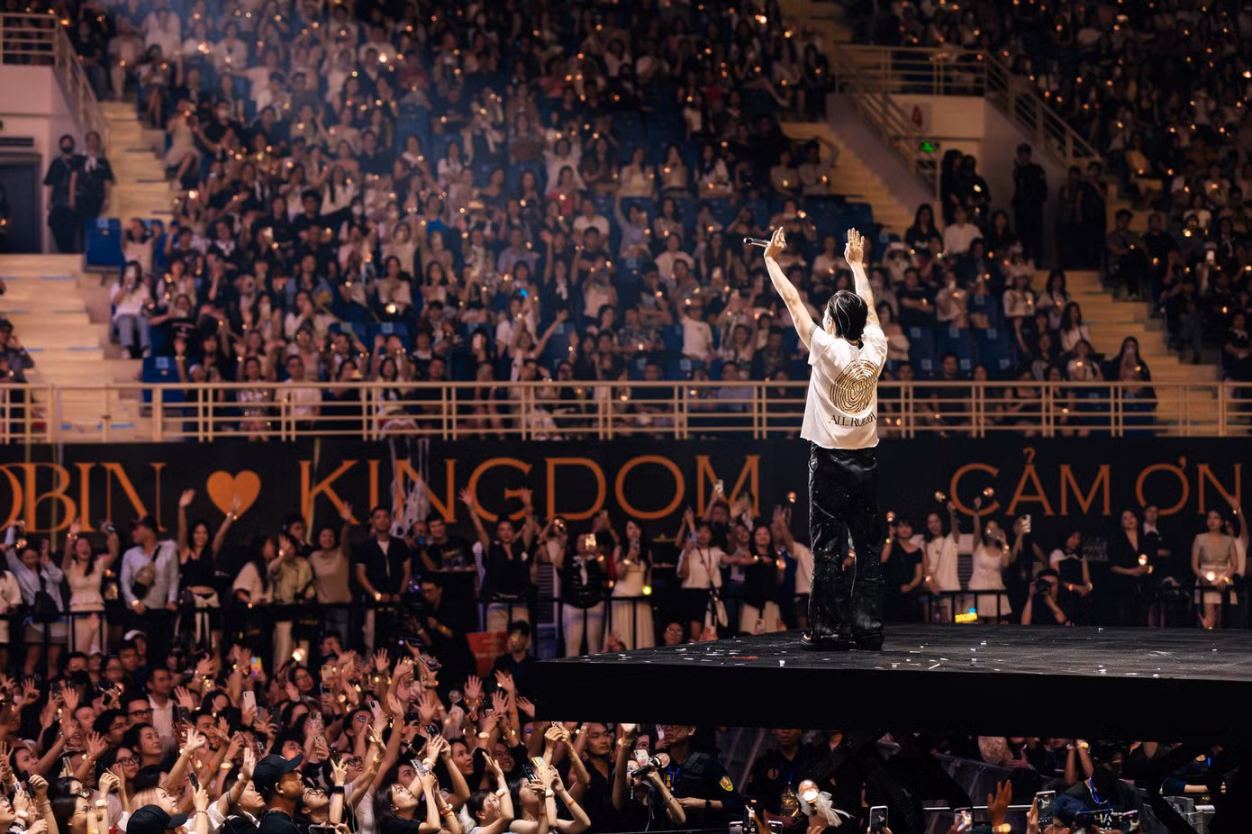 Trước hàng nghìn khán giả thủ đô, Soobin khẳng định hai ngày diễn ra solo concert là hai ngày không thể nào quên trong cuộc đời: "Cảm ơn tất cả khán giả đã biến giấc mơ của Soobin trở thành hiện thực. Cảm ơn các bạn vì đã không lung lay”. Cuối concert, Soobin liên tục gửi lời cảm ơn khán giả.