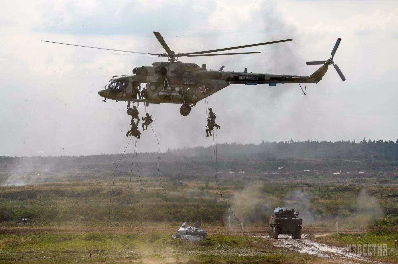 Đổ bộ từ trực thăng Mi-8AMTSh