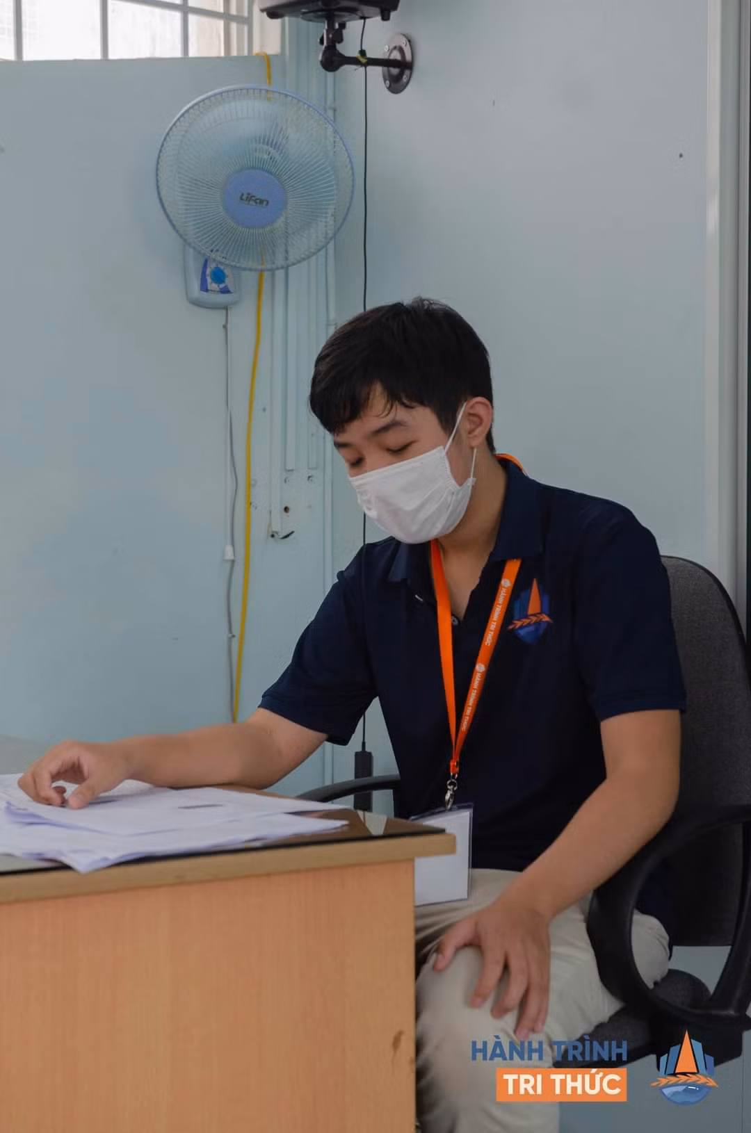 Tuấn Khang tại cuộc thi Hành trình tri thức.