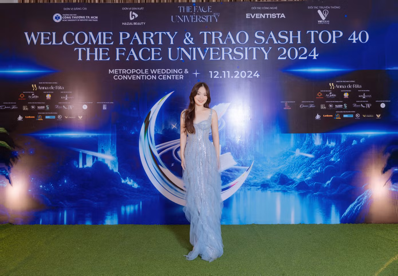 Kiều Oanh tại lễ trao sash Top 40 The Face University.