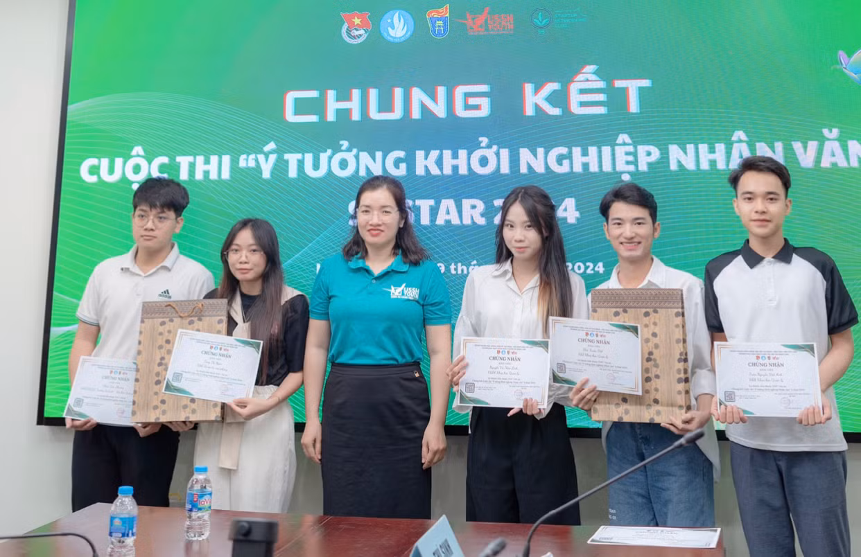 Xuân Việt đạt giải Khuyến khích tại cuộc thi "Ý tưởng khởi nghiệp Nhân văn S-Star 2024".