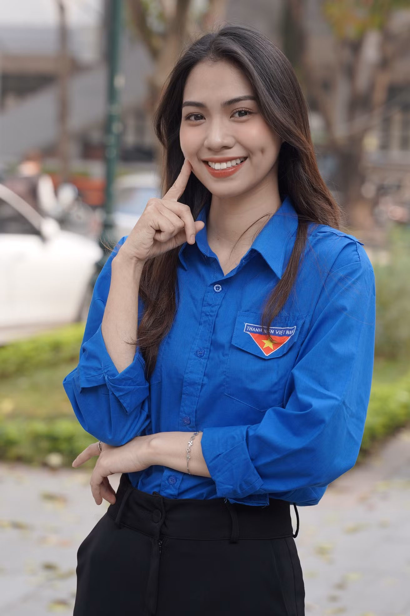 Đoàn Thị Ngọc Ánh, là sinh viên năm 3 Trường Đại học Giao thông Vận tải, chuyên ngành Kinh tế bưu chính viễn thông.