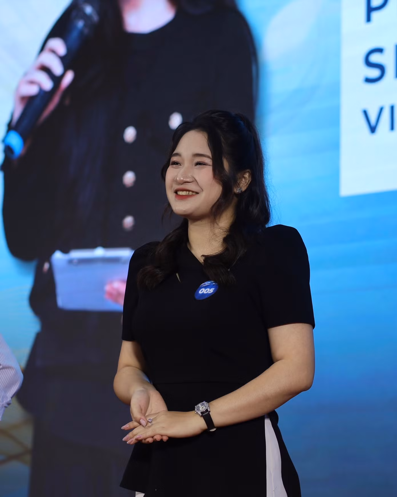 Nụ cười rạng rỡ của Thảo Vy - Quán quân Mic Vàng 2024.