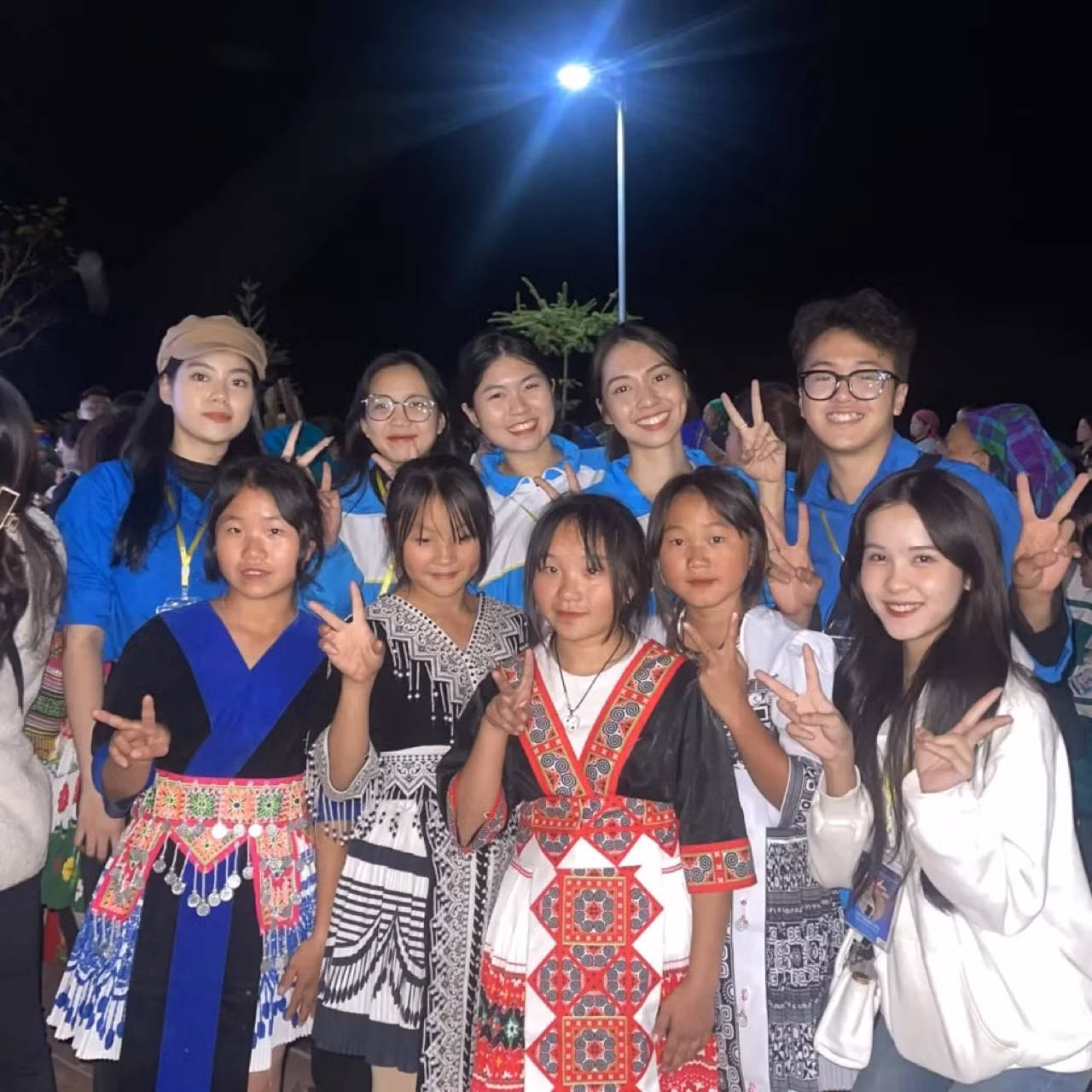 Ngọc Ánh tại chiến dịch tình nguyện “Đông Ấm”.