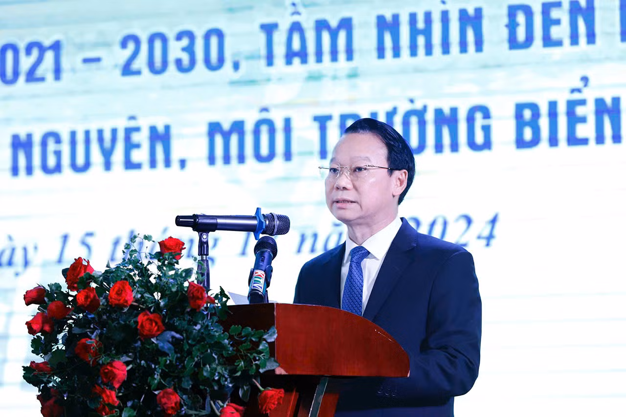 Ông Đỗ Đức Duy- Bộ trưởng Bộ Tài nguyên và Môi trường, phát biểu tại hội nghị.