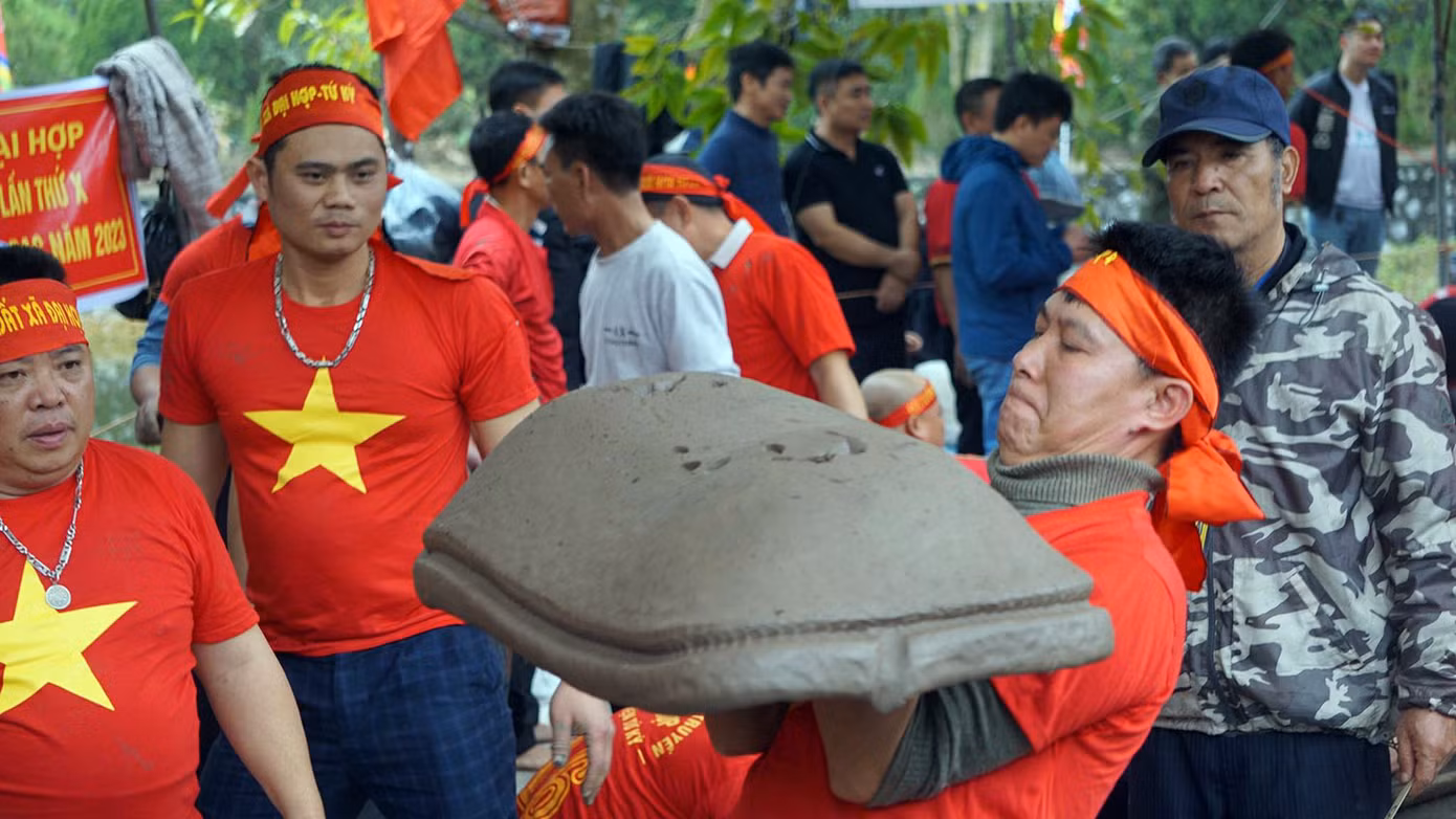 Pháo gieo bị tịt, không nổ, pháo tan hoặc văng vào chân các pháo thủ (kể cả bản thân người gieo)... đều không được tính thành tích.