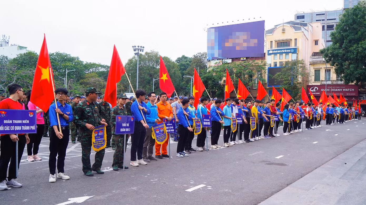 Ngày 19/3, Thành Đoàn Hải Phòng phối hợp với Sở Văn hóa Thể thao tổ chức Ngày chạy Olympic - Vì sức khỏe toàn dân thành phố cảng năm 2023. Ngày hội được tổ chức nhân dịp chào mừng kỷ niệm 92 năm ngày thành lập Đoàn TNCS Hồ Chí Minh và 77 năm ngày truyền thống ngành thể dục thể thao.