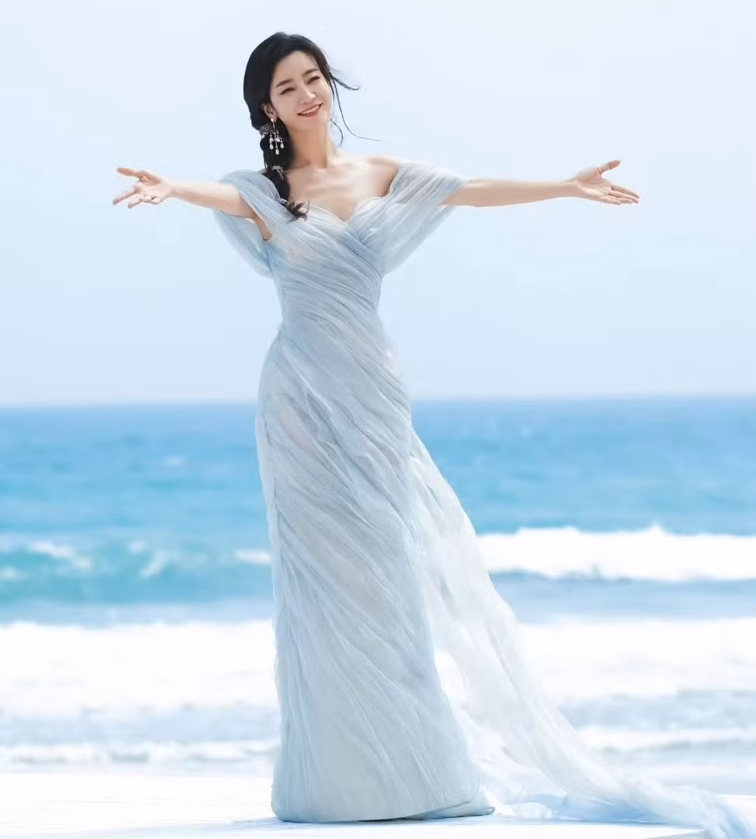 Lý Thạnh bất ngờ nổi tiếng trở lại sau 14 năm.