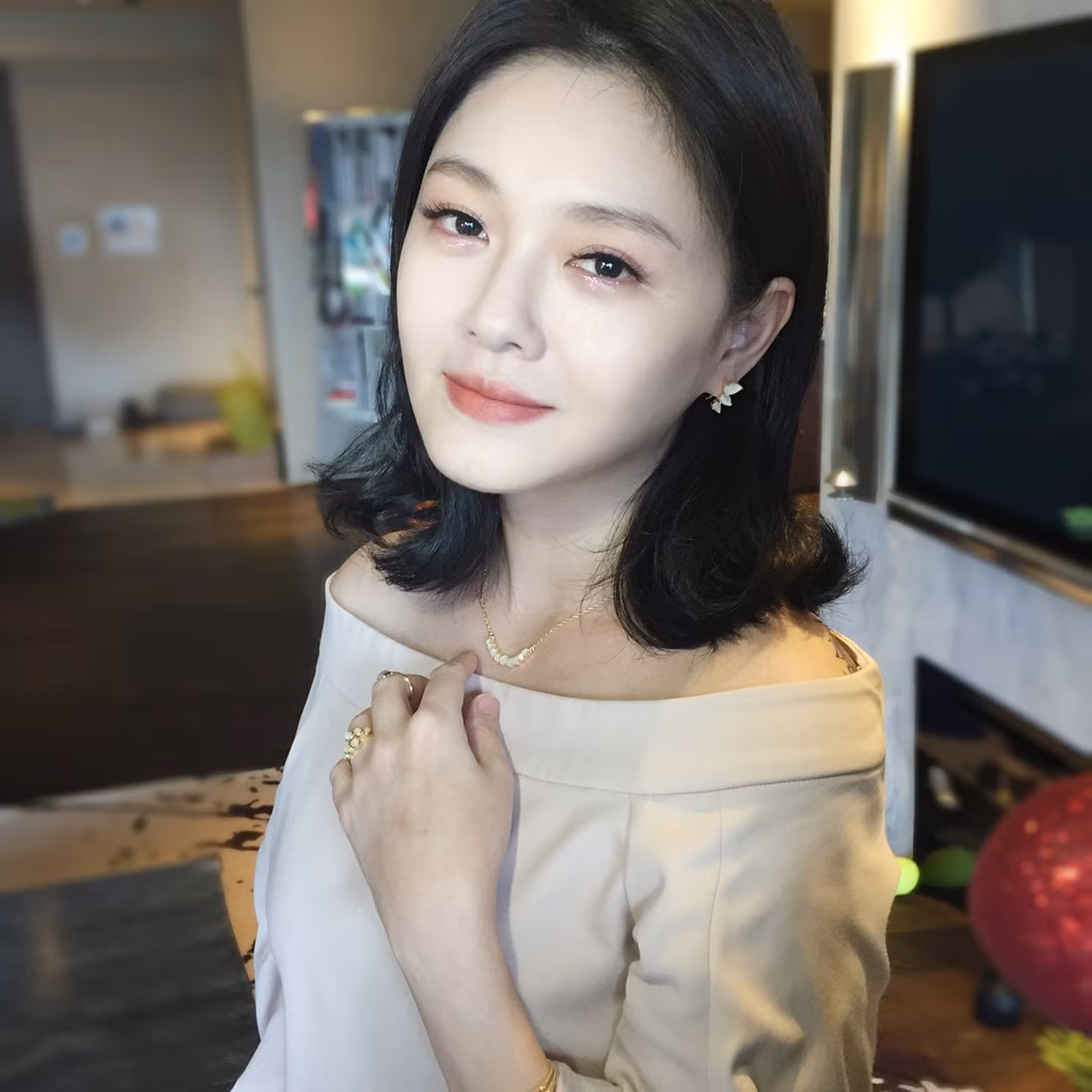 Từ Hy Viên có nhiều bệnh nền, sức khỏe kém, thường xuyên cảm thấy lạnh trong người.