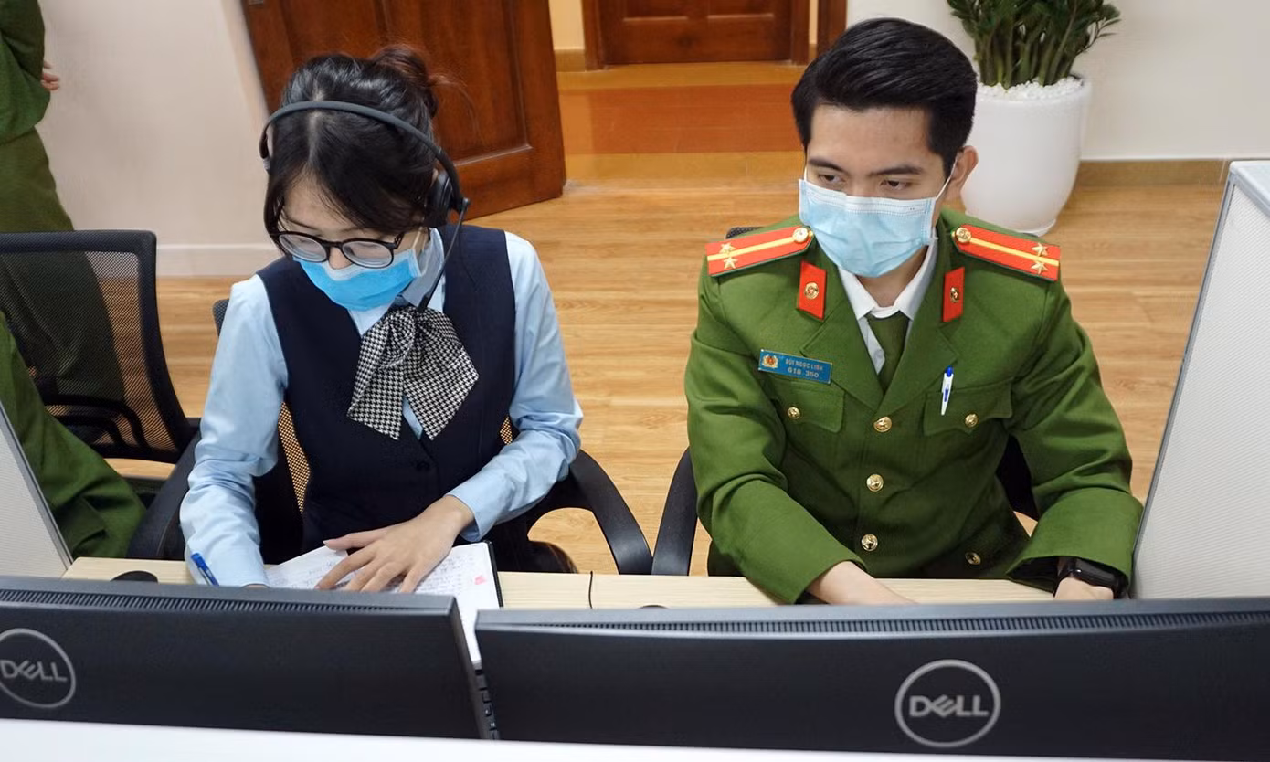 Tổng đài tiếp nhận giải đáp thắc mắc liên quan đến CCCD.