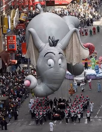 Chú voi Horton.