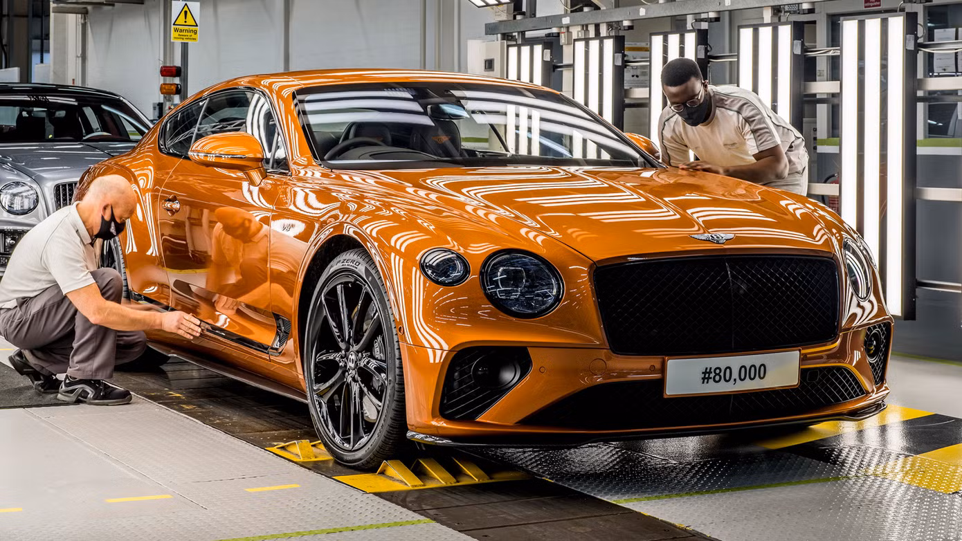 Cận cảnh mẫu xe điện của Bentley.