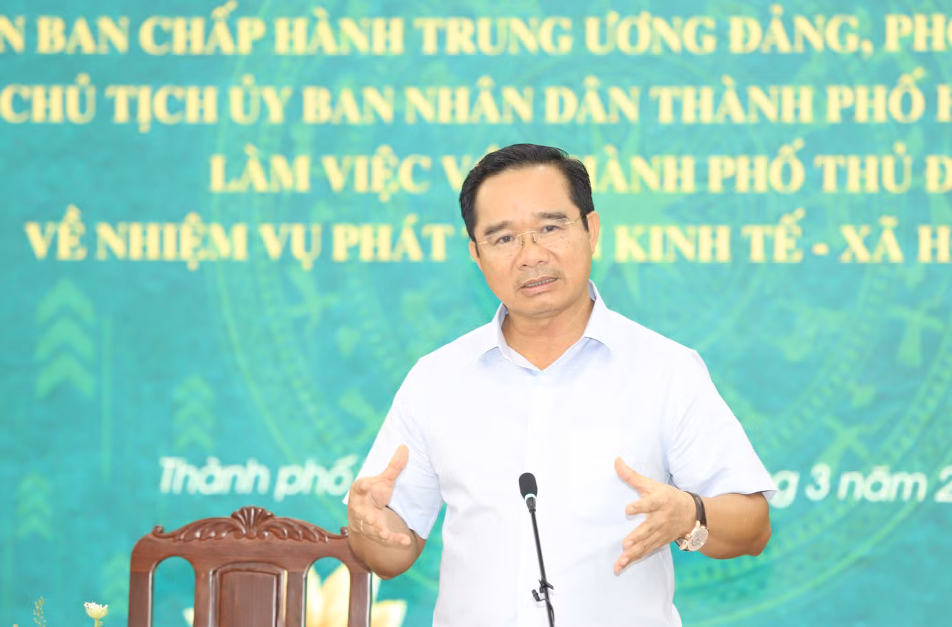 Chủ tịch UBND TPHCM Nguyễn Văn Được phát biểu chỉ đạo trong một buổi làm việc với TP. Thủ Đức. Ảnh: Ngô Tùng