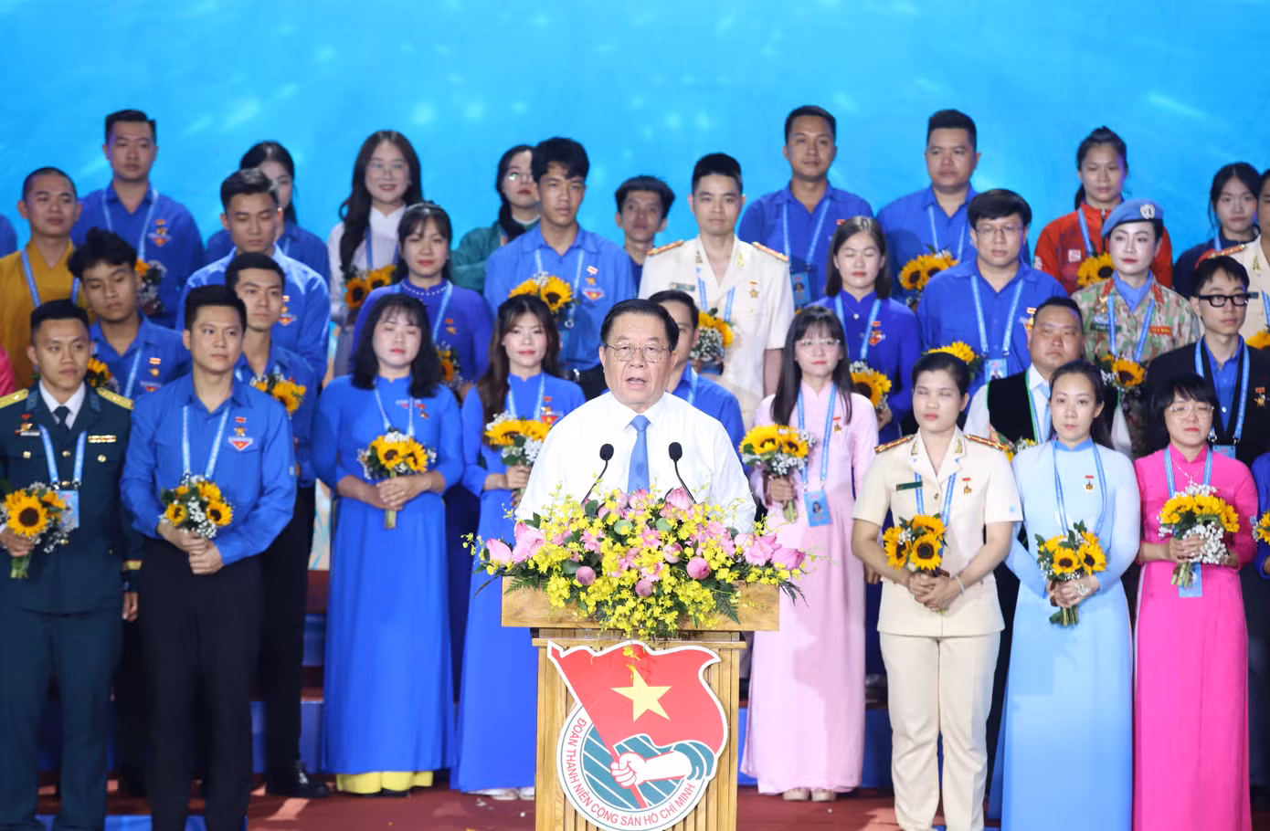 Ông Nguyễn Trọng Nghĩa phát biểu tại Đại hội.