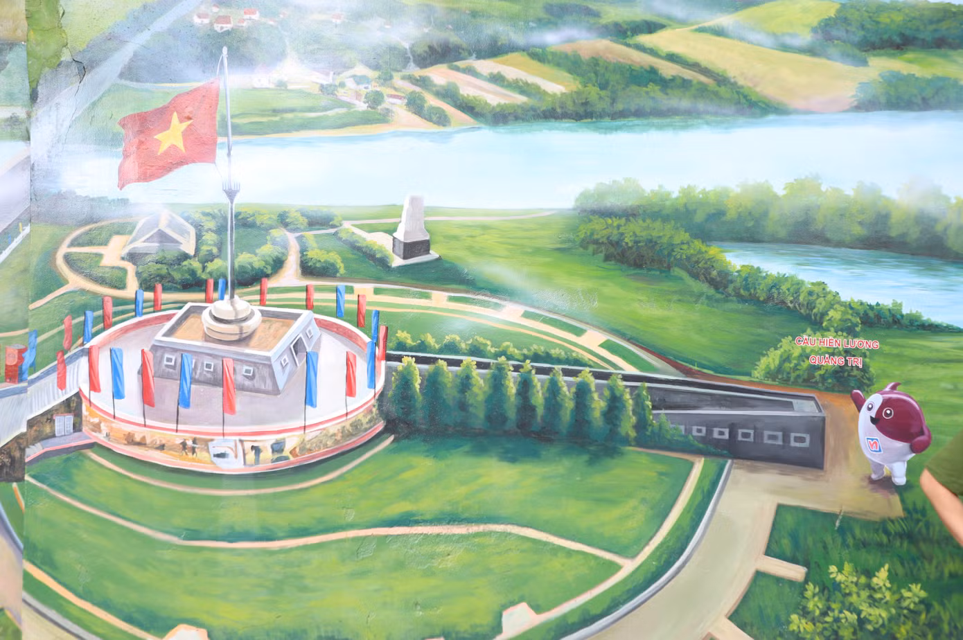 Nơi thực hiện công trình bích họa Việt Nam tươi đẹp thứ 19 là vị trí trọng điểm, vẽ trên bức tường bao phía trước Phòng Cảnh sát cơ động, dọc theo hai tuyến đường Đinh Tiên Hoàng và Nguyễn Thị Minh Khai (phường Đa Kao, quận 1), nằm trong khu vực diễu binh, diễu hành kỷ niệm 50 năm Ngày Giải phóng miền Nam, thống nhất đất nước.