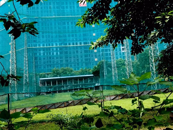 Sân golf, bãi xe 'mọc' trên đất quy hoạch nhà văn hóa ảnh 3