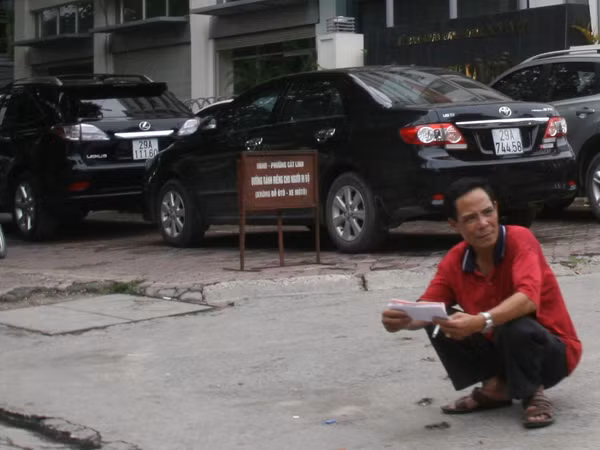 Rất ít người hỏi mua vé