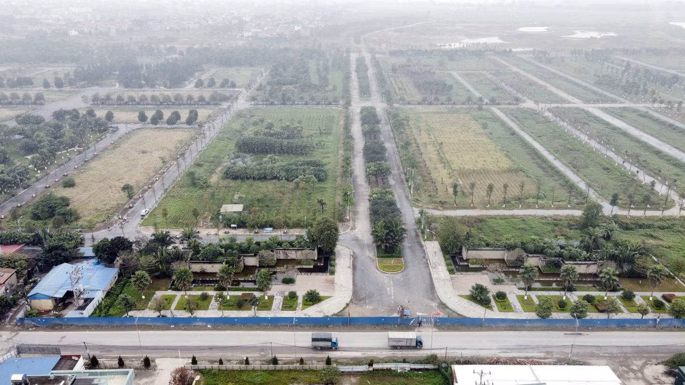 Dự án đầu tư xây dựng hạ tầng kỹ thuật phân khu A - khu đô thị phía bắc QL5 thuộc khu đô thị Phố Nối. Dự án đầu tư xây dựng hạ tầng kỹ thuật phân khu A - khu đô thị phía bắc QL5 thuộc khu đô thị Phố Nối.