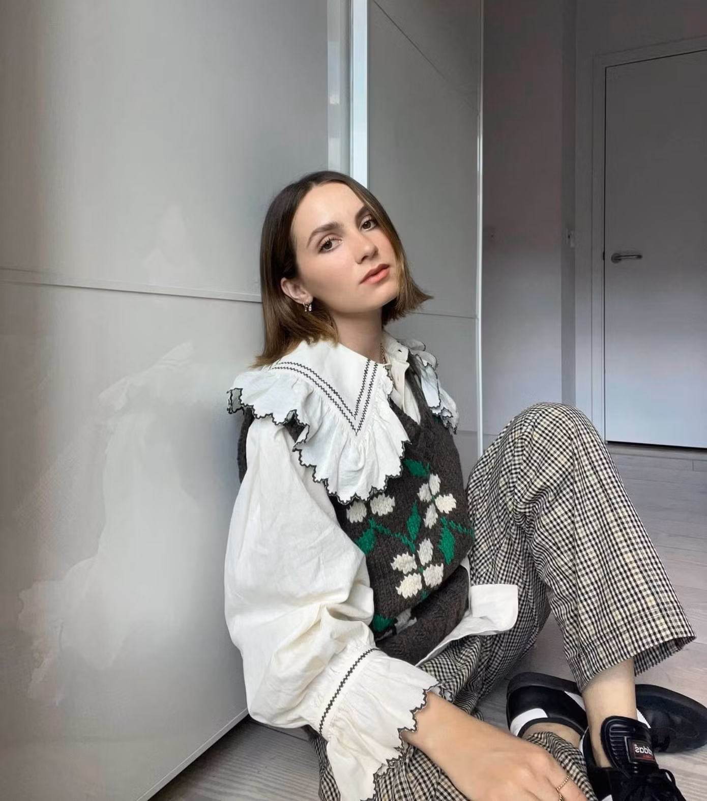 Maude Apatow hiểu được mình sinh ra may mắn hơn nhiều người. Ảnh: Instagram.