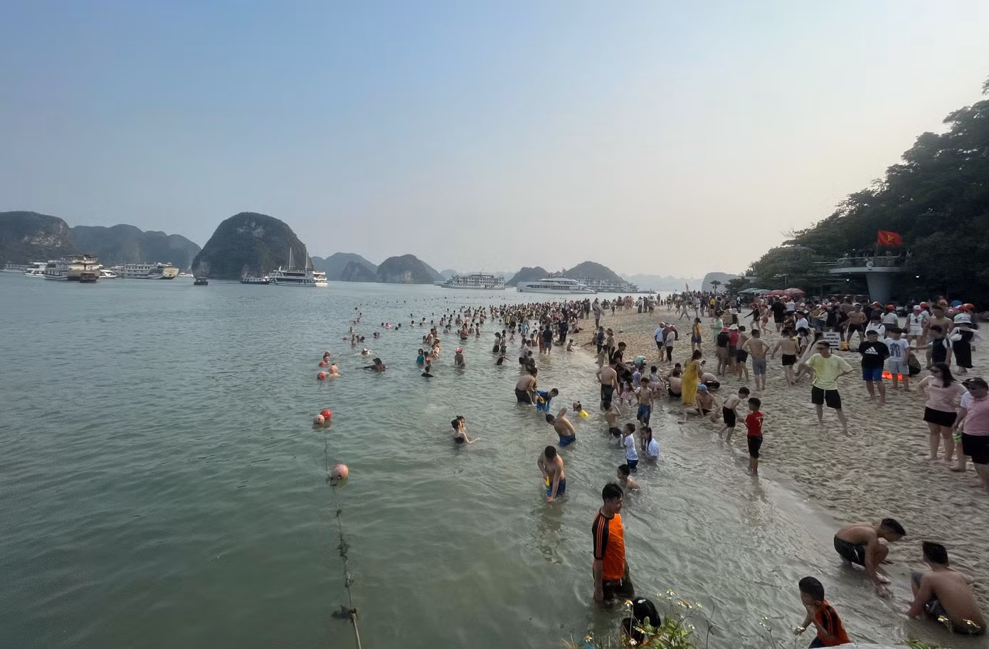 Người Ấn Độ thích tổ chức các đám cưới xa hoa ở Phú Quốc hay Hạ Long. Ảnh minh họa: Lộc Liên.