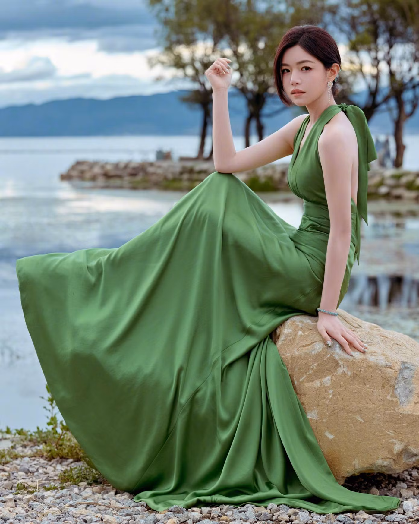 Trần Nghiên Hy gây sốt với bộ ảnh khoe nhan sắc thăng hạng sau ly hôn. Ảnh: Weibo.