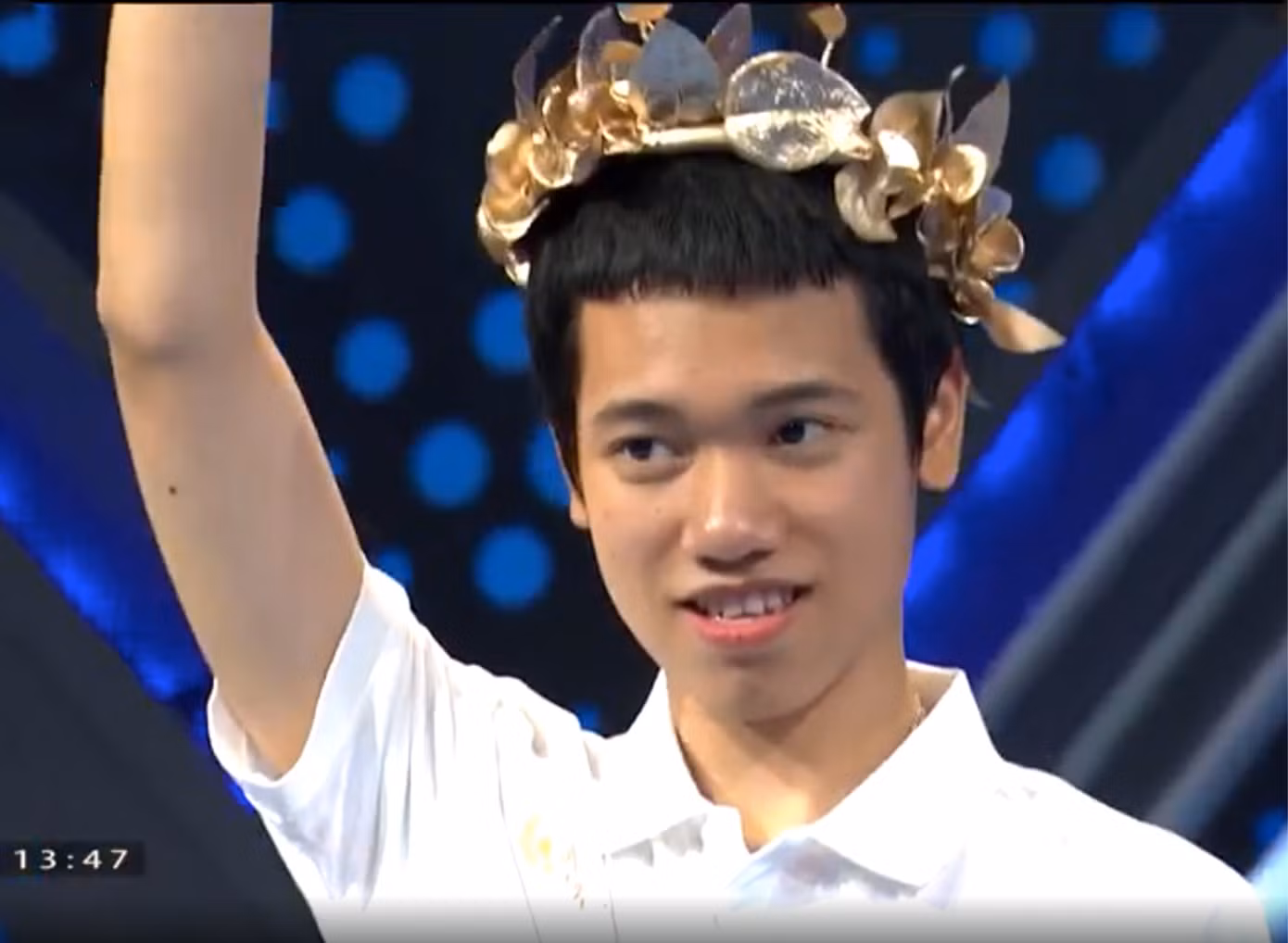 Nam sinh Trường THPT chuyên Lào Cai Đặng Duy Khánh giành vòng nguyệt quế tháng 1 quý III Đường lên đỉnh Olympia 24.