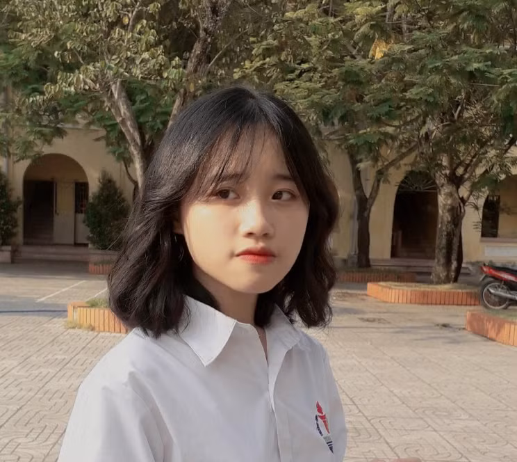 Tân sinh viên bỡ ngỡ những ngày đầu học online ảnh 2