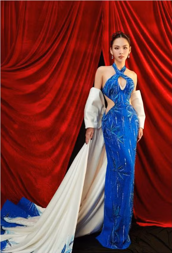 Hoa hậu Mai Phương được đánh giá cao khi luôn chọn được trang phục phù hợp cho từng vòng thi.