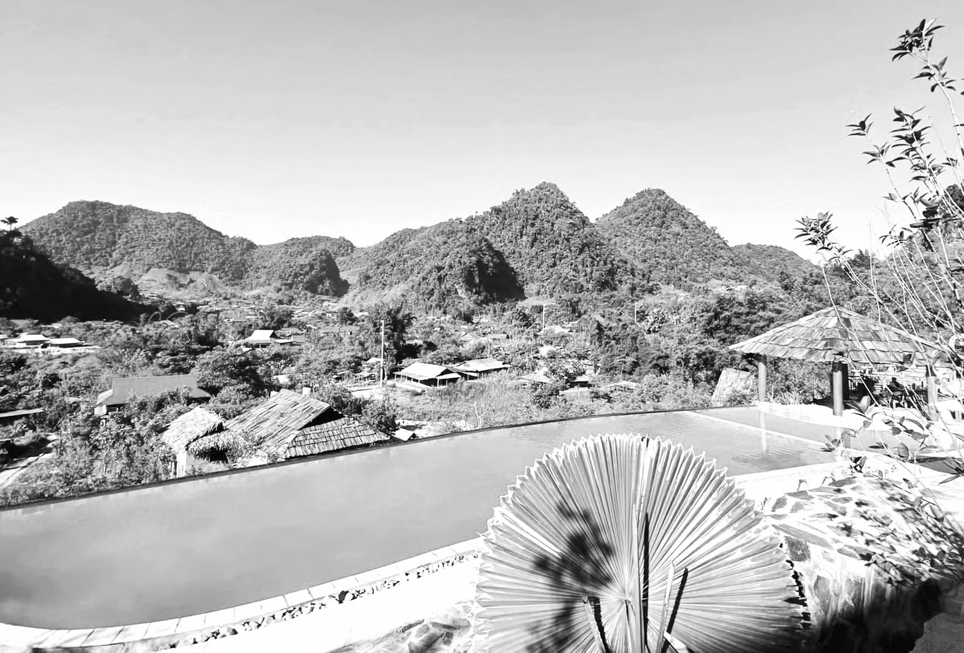 Đến Homestay của gia đình anh Lô Văn Phú, du khách được trải nghiệm làm những món ăn bản địa độc đáo