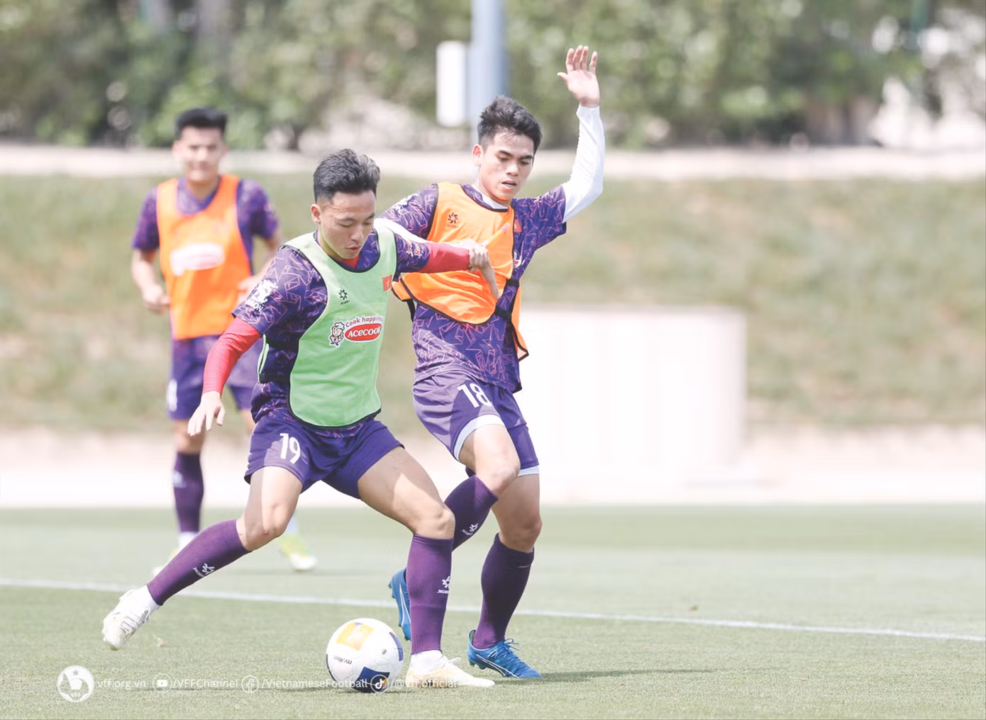 Thái Sơn và Văn Khang, hai trong những gương mặt sáng giá của U23 Việt Nam. Ảnh: Nhật Đoàn
