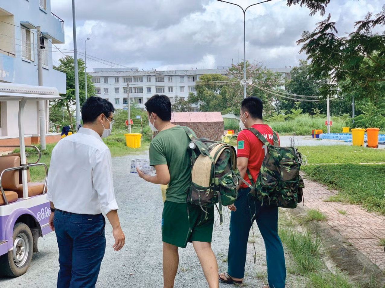 Những bệnh nhân cuối cùng của bệnh viện dã chiến số 4 xuất viện