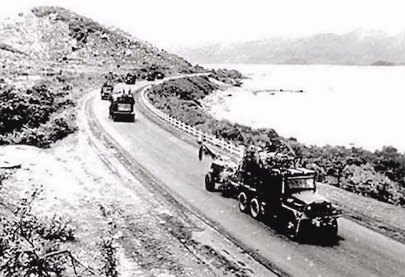Quân giải phóng tiến về thị xã Nha Trang ngày 2/4/1975. Ảnh: Ban Tuyên giáo và Dân vận Tỉnh ủy Khánh Hòa Quân giải phóng tiến về thị xã Nha Trang ngày 2/4/1975. Ảnh: Ban Tuyên giáo và Dân vận Tỉnh ủy Khánh Hòa