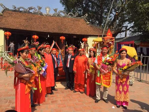 Dân Ném Thượng chém lợn trong nhà kín ảnh 7