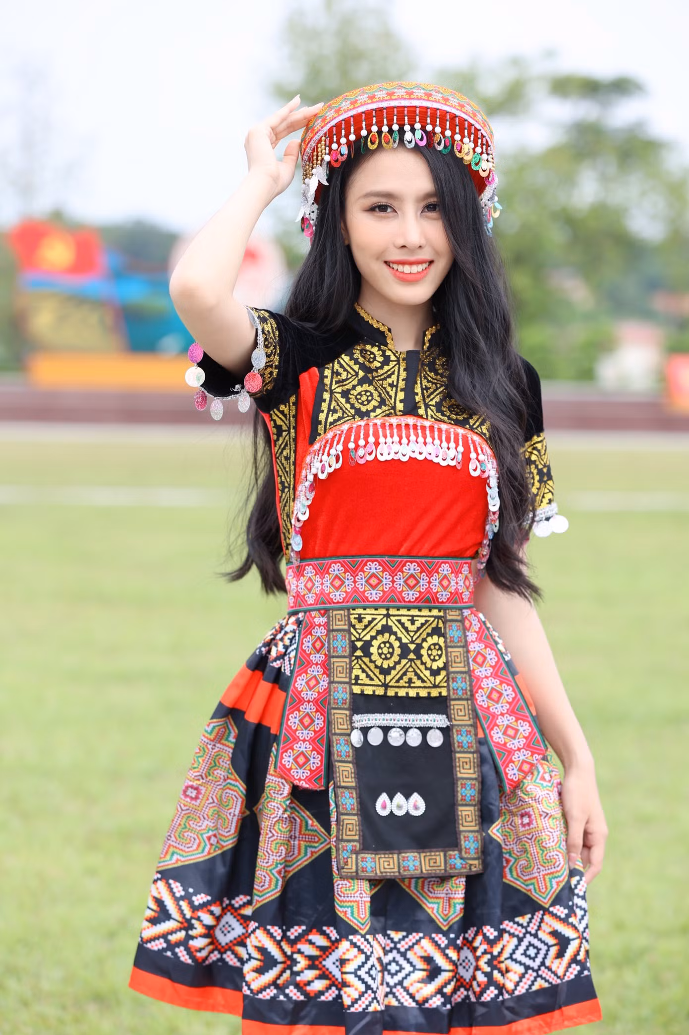 Người đẹp cũng chia sẻ cô nhìn thấy vùng đất Yên Bái đang thay đổi mạnh mẽ cả về kinh tế, du lịch và xã hội. Ngọc Hằng hy vọng việc tích cực ứng dụng chuyển đổi số sẽ mang lại cho nơi đây sự phát triển ngày càng mạnh mẽ hơn.