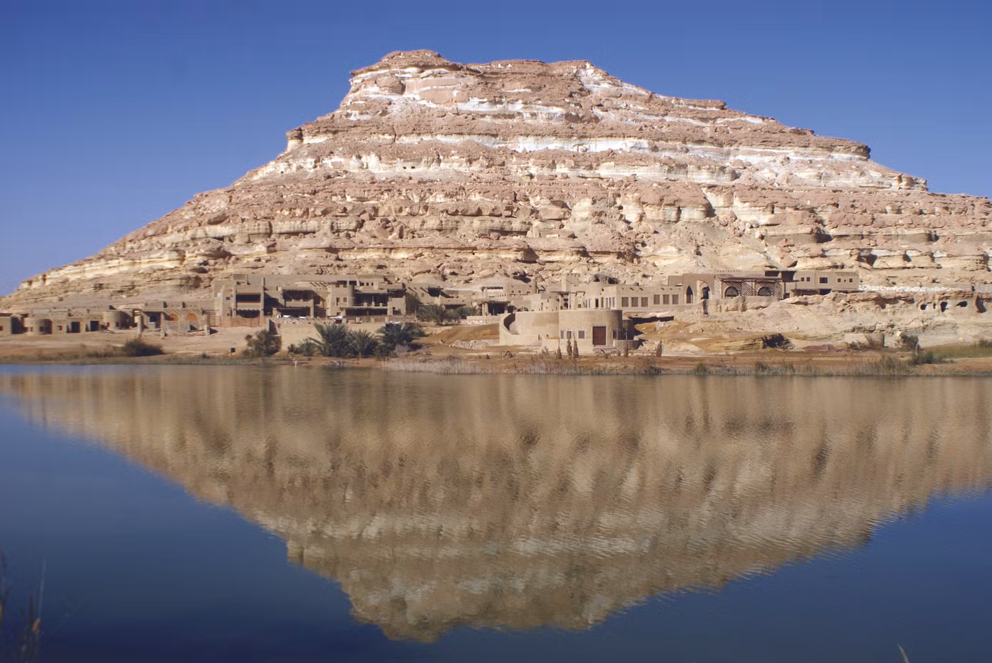 Ốc đảo huyền ảo sa mạc Sahara