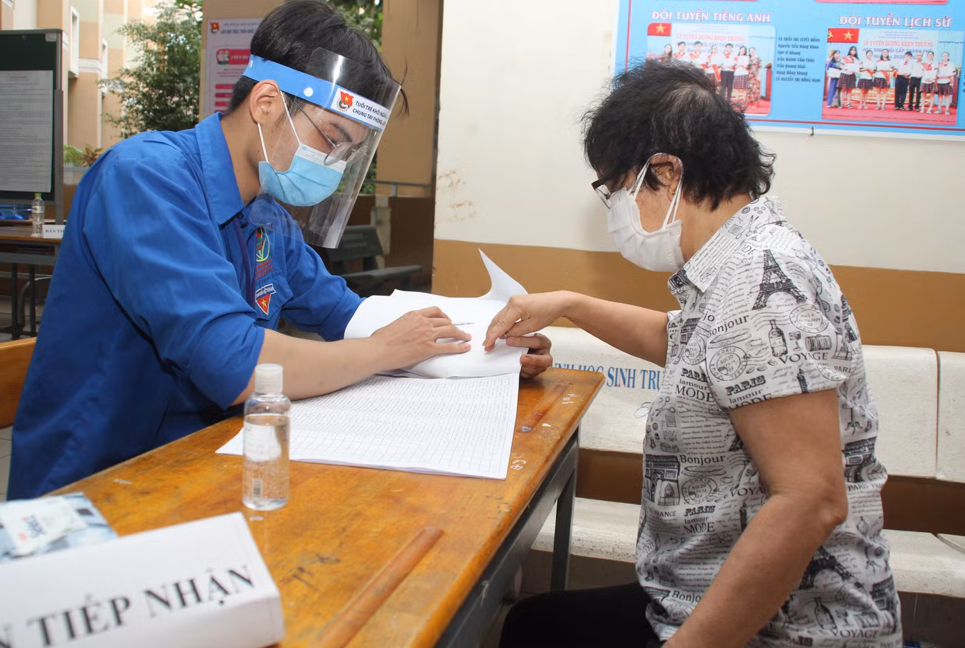Mỗi người mỗi việc, các bạn đoàn viên thanh niên thành phố Bác đang từng ngày chung tay đẩy lùi đại dịch COVID-19 Mỗi người mỗi việc, các bạn đoàn viên thanh niên thành phố Bác đang từng ngày chung tay đẩy lùi đại dịch COVID-19