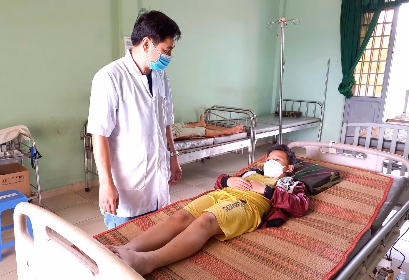 Mỗi năm, Trại rắn Đồng Tâm điều trị từ khoảng 1.200-1.500 ca bị rắn cắn