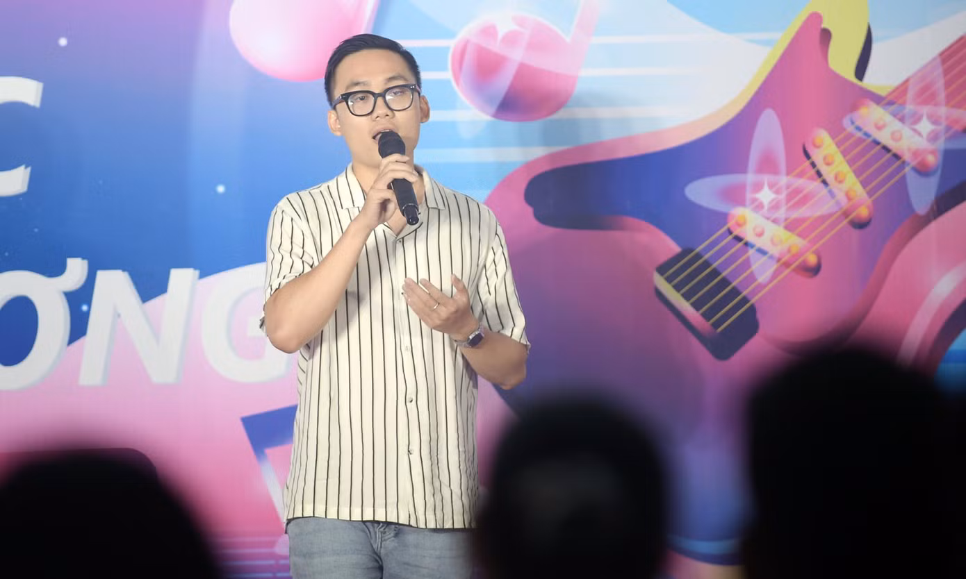 Thí sinh Huy Lê tự biểu diễn ca khúc "Một nửa thế giới" tự mình sáng tác. Kết thúc cuộc thi, Ban Giám khảo đã trao giải Nhất 50 triệu đồng, giải nhì 15 triệu đồng, giải ba 10 triệu đồng, giải Khuyến khích 5 triệu đồng