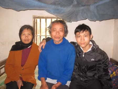 Cậu học trò nghèo học giỏi Toán ảnh 2