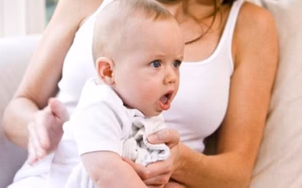 Cách chăm sóc trẻ mắc bệnh tay chân miệng ảnh 5
