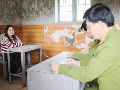 Mai Thị Tuân khai nhận tại CQĐT.