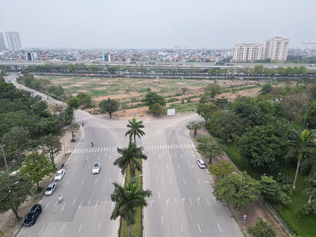 Nút giao qua đường Vành đai 3 được đầu tư xây dựng thành dự án hầm chui riêng hướng tới mục tiêu hoàn thiện trục giao thông mới của Hà Nội là Tây Thăng Long (Hồ Tây - thị xã Sơn Tây).
