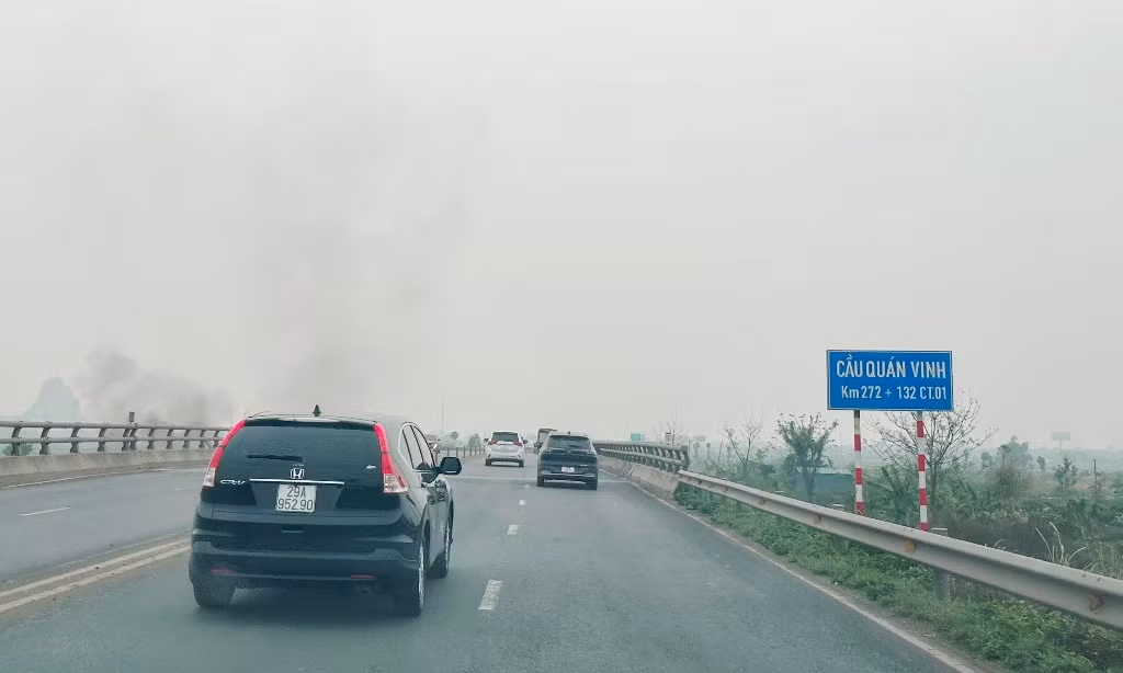 Cao tốc Cao Bồ - Mai Sơn là 1 trong 11 dự án cao tốc Bắc Nam giai đoạn 1 do Sở GTVT Ninh Bình (nay là Sở Xây dựng) làm chủ đầu tư được thông xe chưa lâu, nhưng do các bất cập nêu trên, ngân sách nhà nước vừa chi thêm 1.900 tỷ đồng để mở rộng tuyến đường từ 4 lên 6 làn xe (mỗi chiều đường 3 làn). Theo đó, từ cuối năm 2026 (thời điểm hoàn thành dự án), tuyến cao tốc sẽ xóa được các bất cập về hạ tầng và phương án tổ chức giao thông trong đó có chấm dứt sự các bất cập và "nút thắt cổ chai" trên hành trình cao tốc Bắc - Nam.
