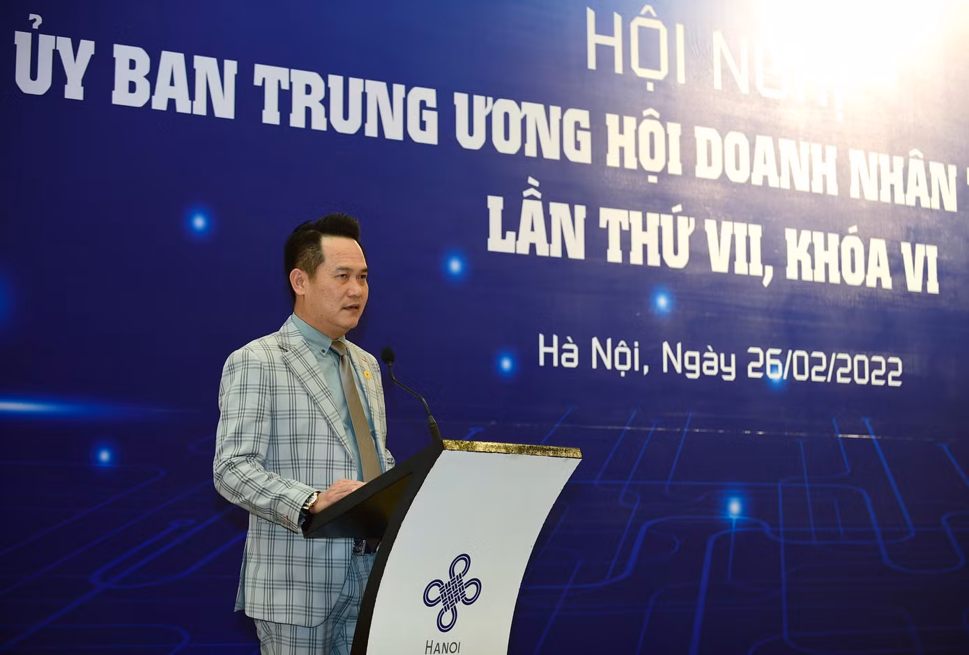 Anh Đặng Hồng Anh phát biểu tại hội nghị. Ảnh: Xuân Tùng Anh Đặng Hồng Anh phát biểu tại hội nghị. Ảnh: Xuân Tùng