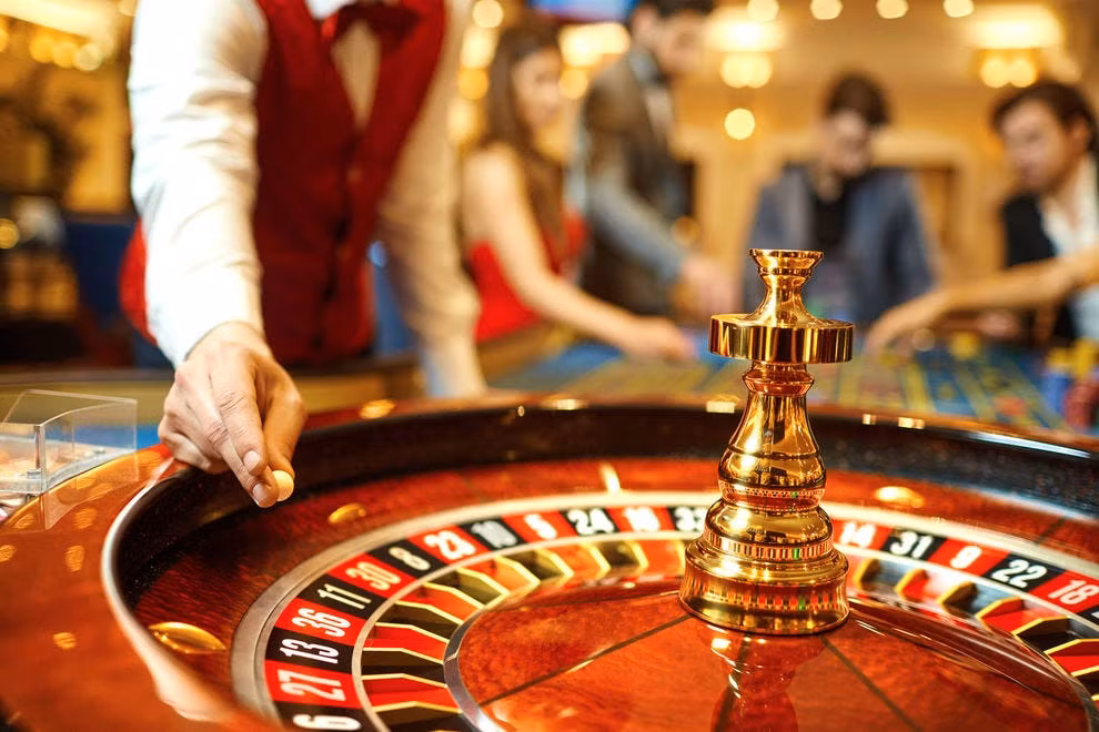 Kéo dài thời gian thí điểm cho người Việt vào chơi casino (Ảnh minh họa)