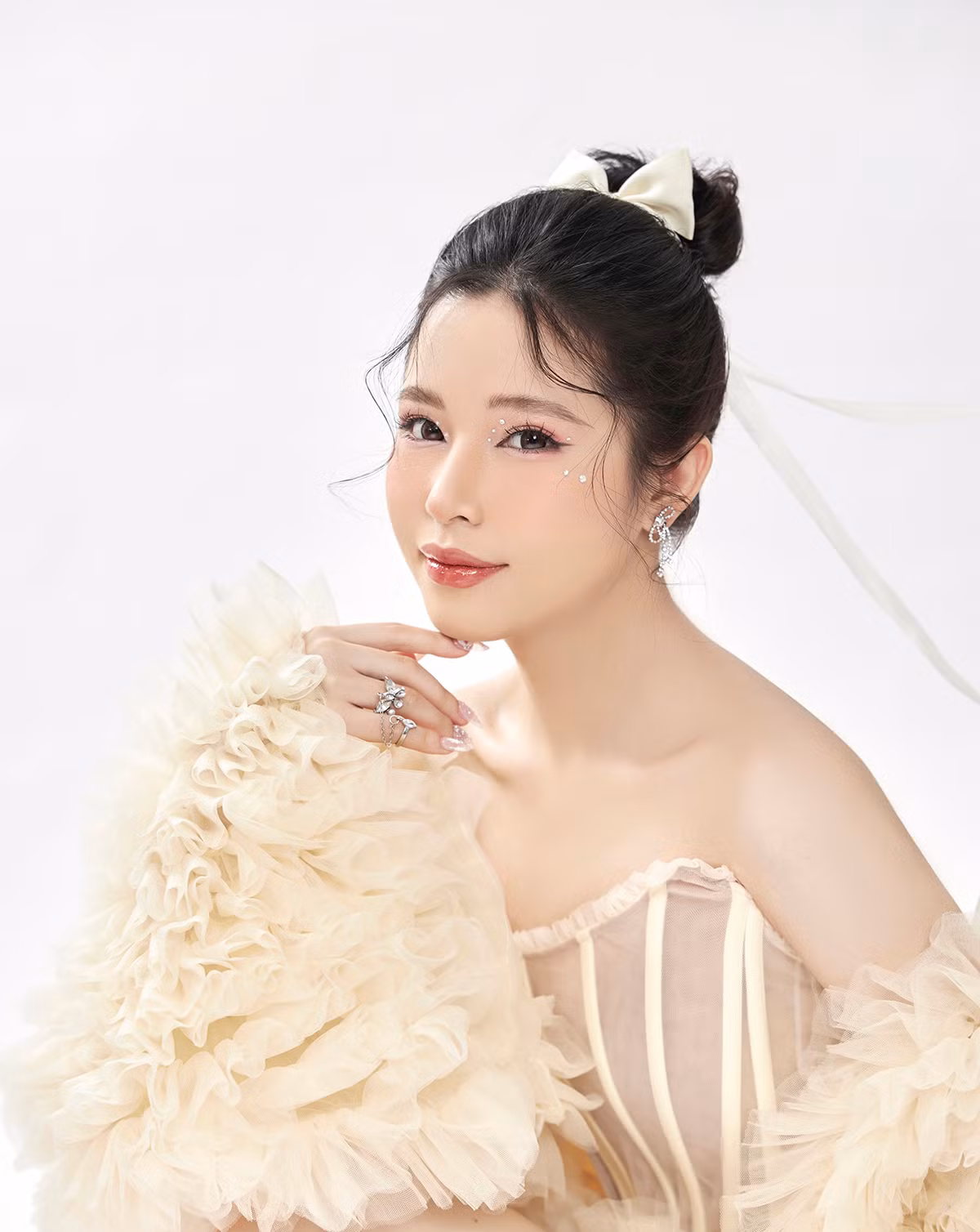 Phương Anh mong muốn trở thành người truyền cảm hứng với đủ những yếu tố “Sắc - tâm - tài - trí – đức”.