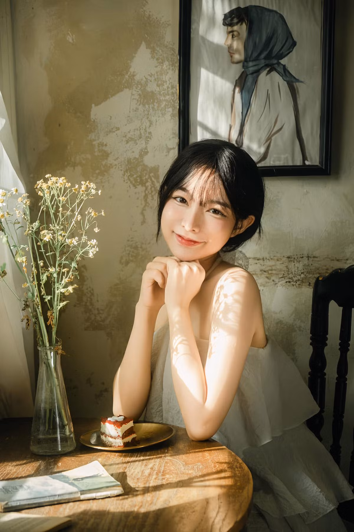 Từ một cô gái rụt rè, có nhiều bỡ ngỡ, mọi thứ bắt đầu thay đổi khi cô bước chân vào đại học.