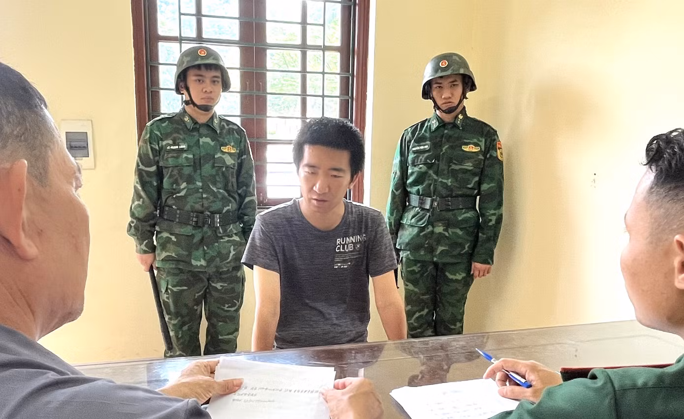 Đối tượng Bạch Dũng tại cơ quan điều tra