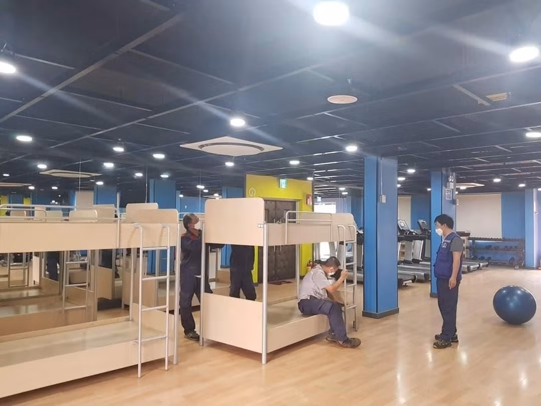 KTX cho công nhân Sam Sung Bắc Ninh trang bị cả máy tập thể dục